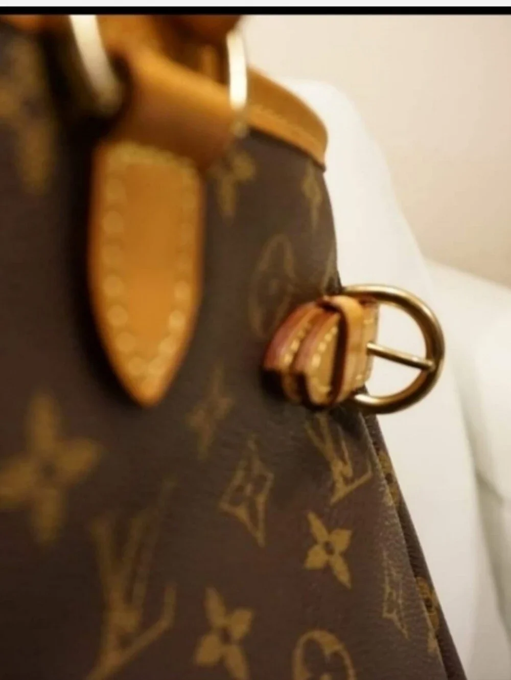 Louis Vuitton Batignoles Used